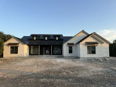 1117 Mountain Pond Road