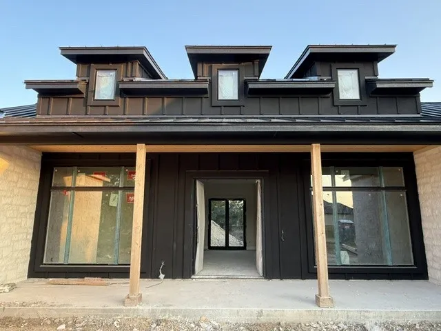 1117 Mountain Pond Road Georgetown, TX 78633