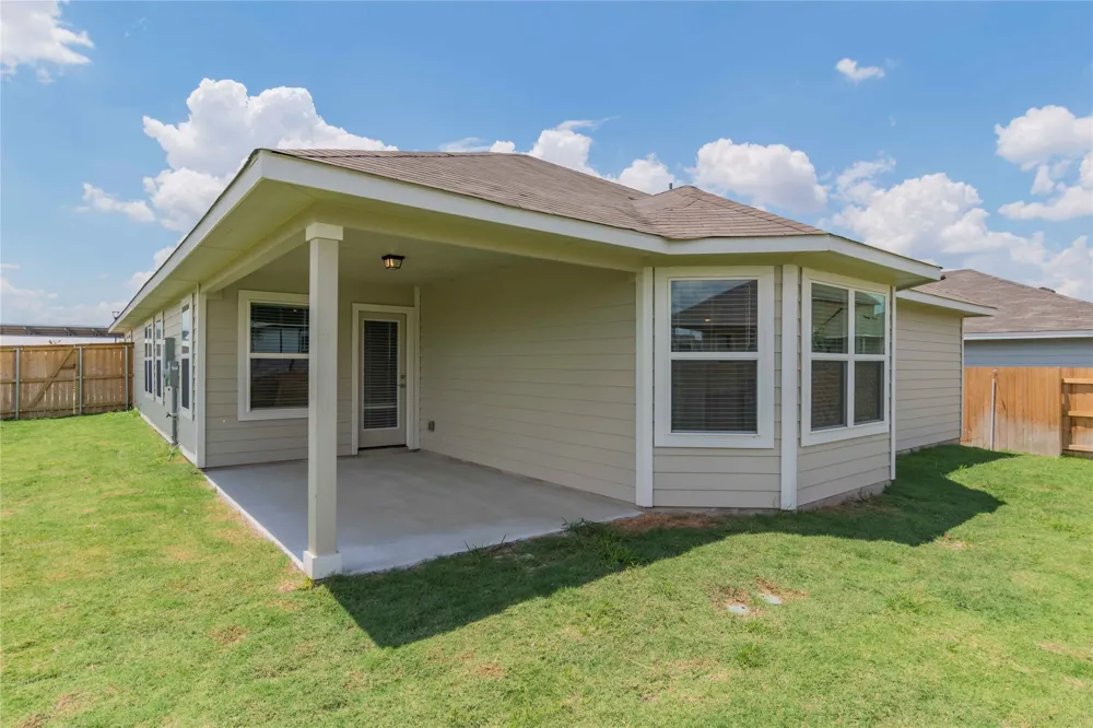 204 Rollingwood Drive San Marcos, TX 78666