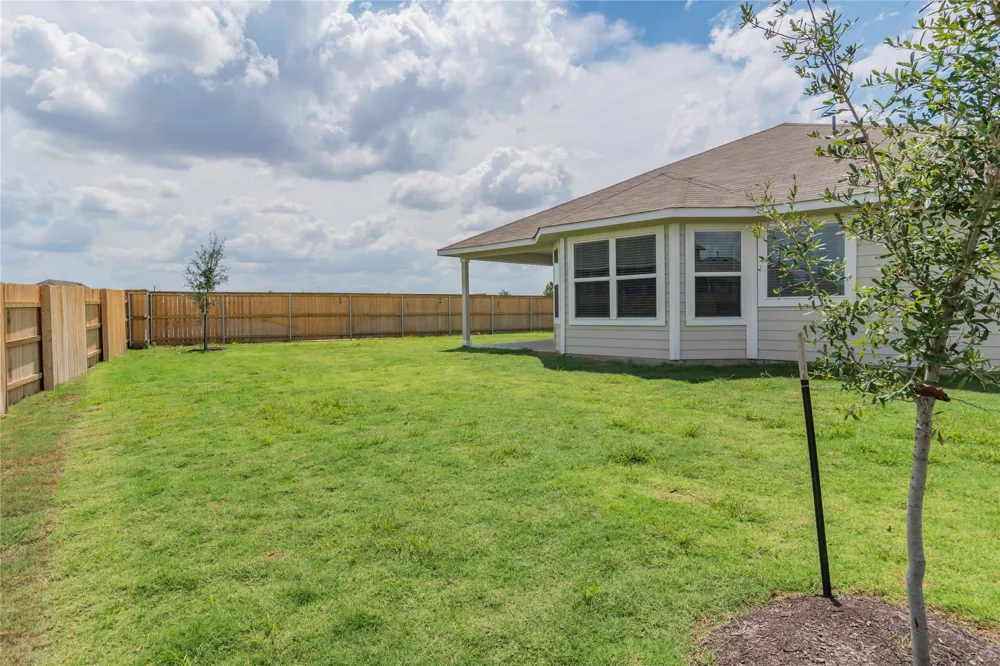 204 Rollingwood Drive San Marcos, TX 78666