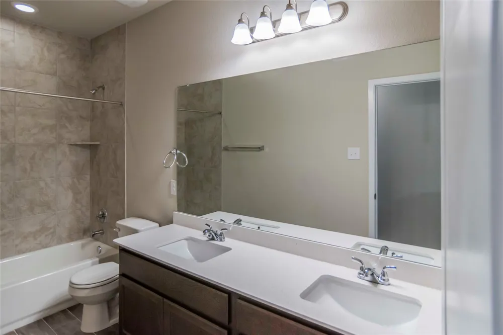 204 Rollingwood Drive San Marcos, TX 78666