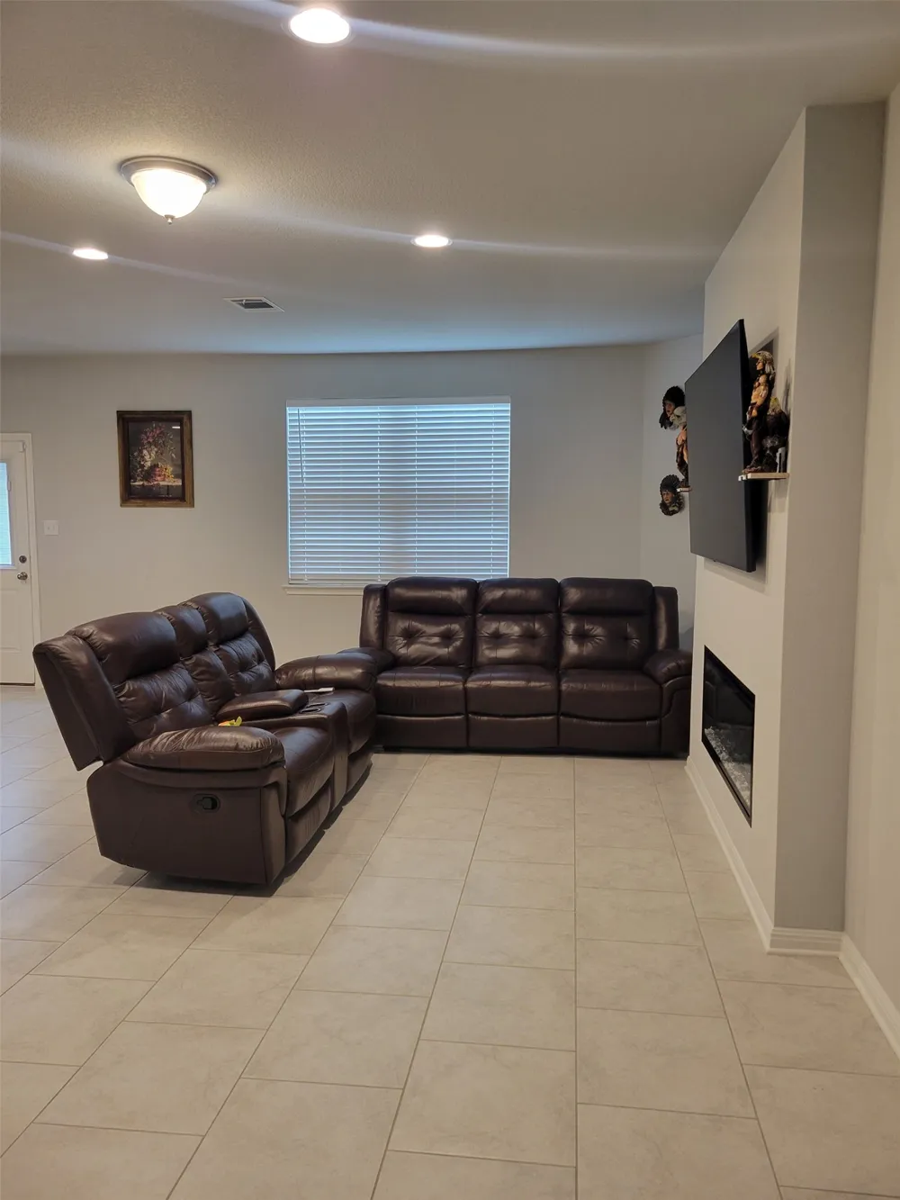 136 Eagles Dare Lane Jarrell, TX 76537