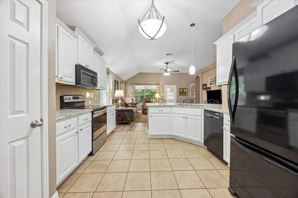 230 Middle Creek Creek Buda, TX 78610