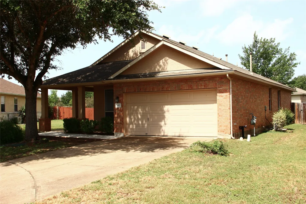 107 Buck Shot Court Bastrop, TX 78602