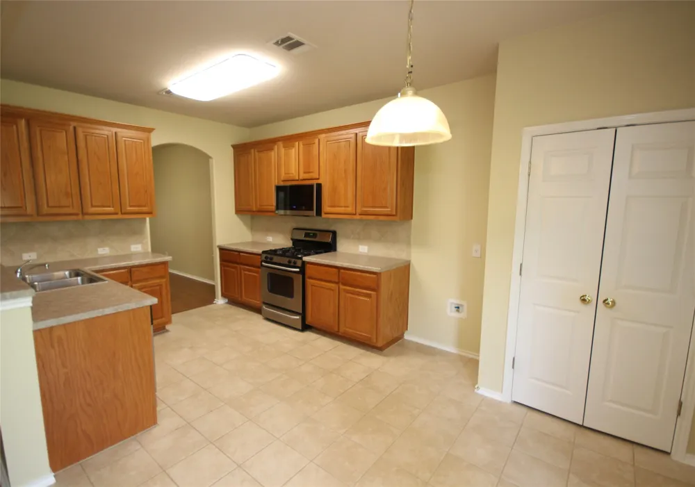 107 Buck Shot Court Bastrop, TX 78602