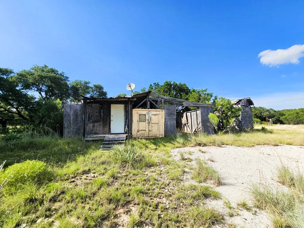 100 Reavis Drive Kempner, TX 76539