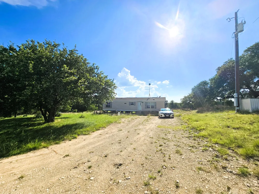 100 Reavis Drive Kempner, TX 76539