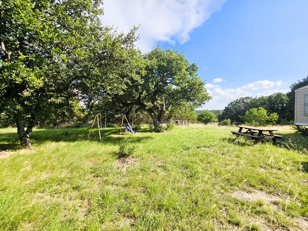 100 Reavis Drive Kempner, TX 76539