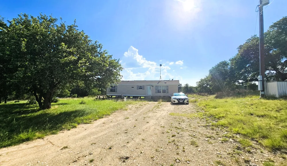 100 Reavis Drive Kempner, TX 76539