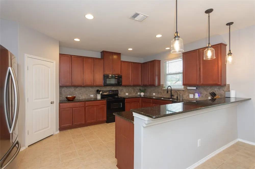 306 Grand Junction Trail Georgetown, TX 78626