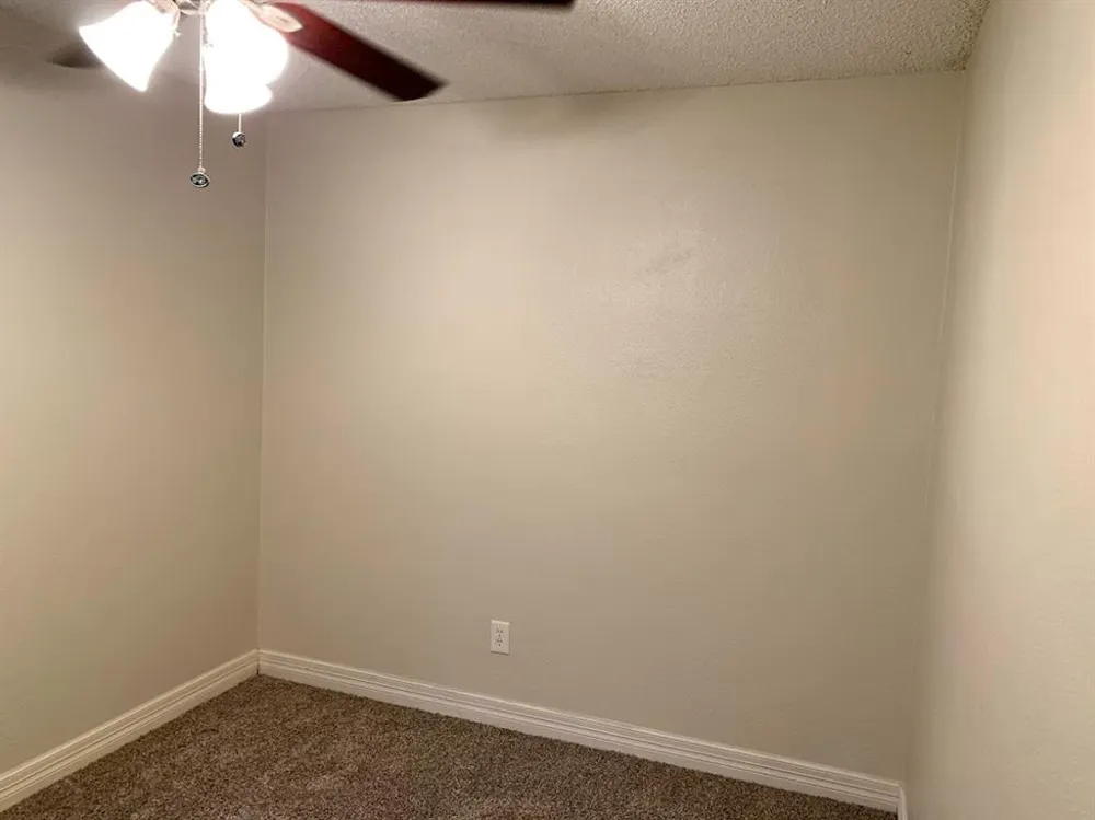 704 Chestnut Crossing Cedar Park, TX 78613