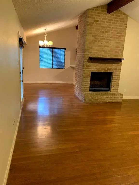 704 Chestnut Crossing Cedar Park, TX 78613