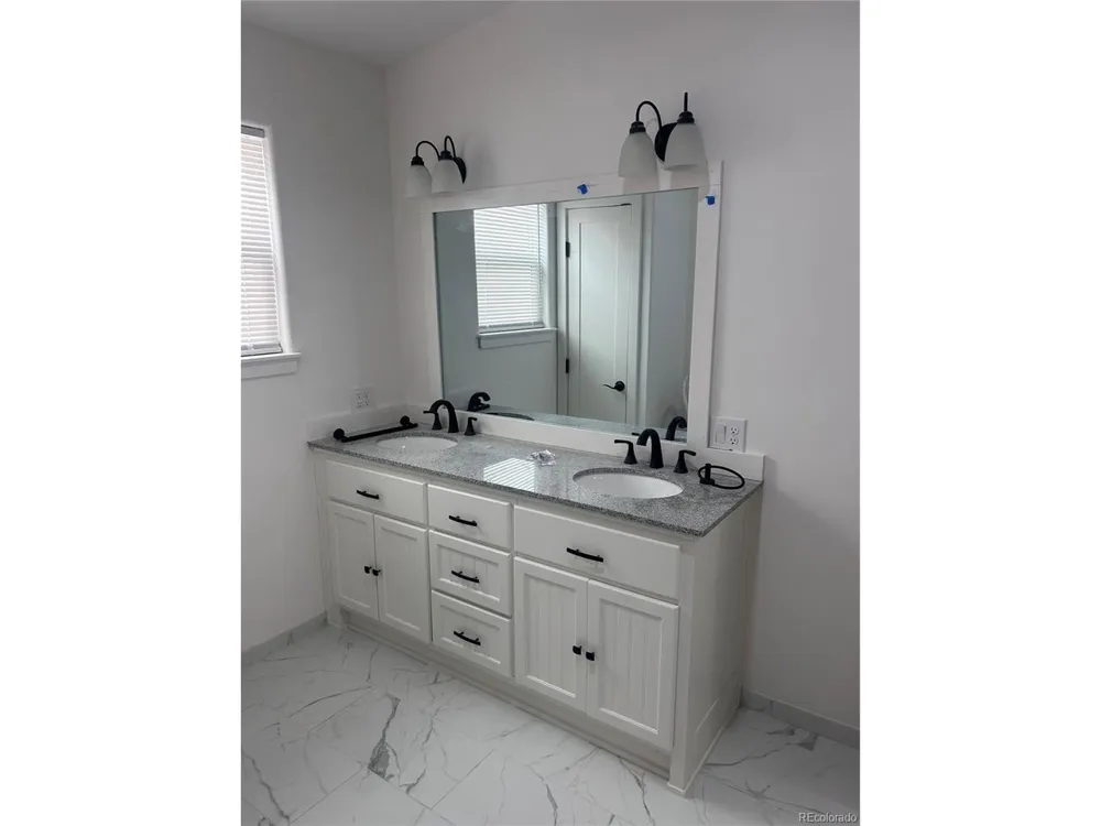 525 7th St Pueblo, CO 81003