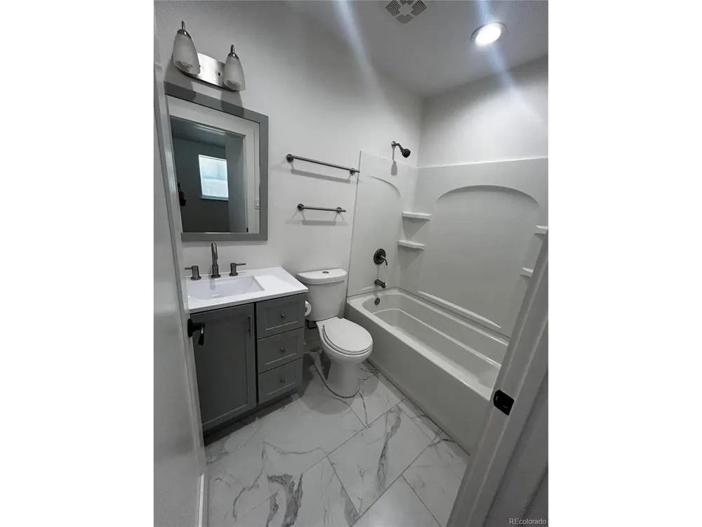 525 7th St Pueblo, CO 81003