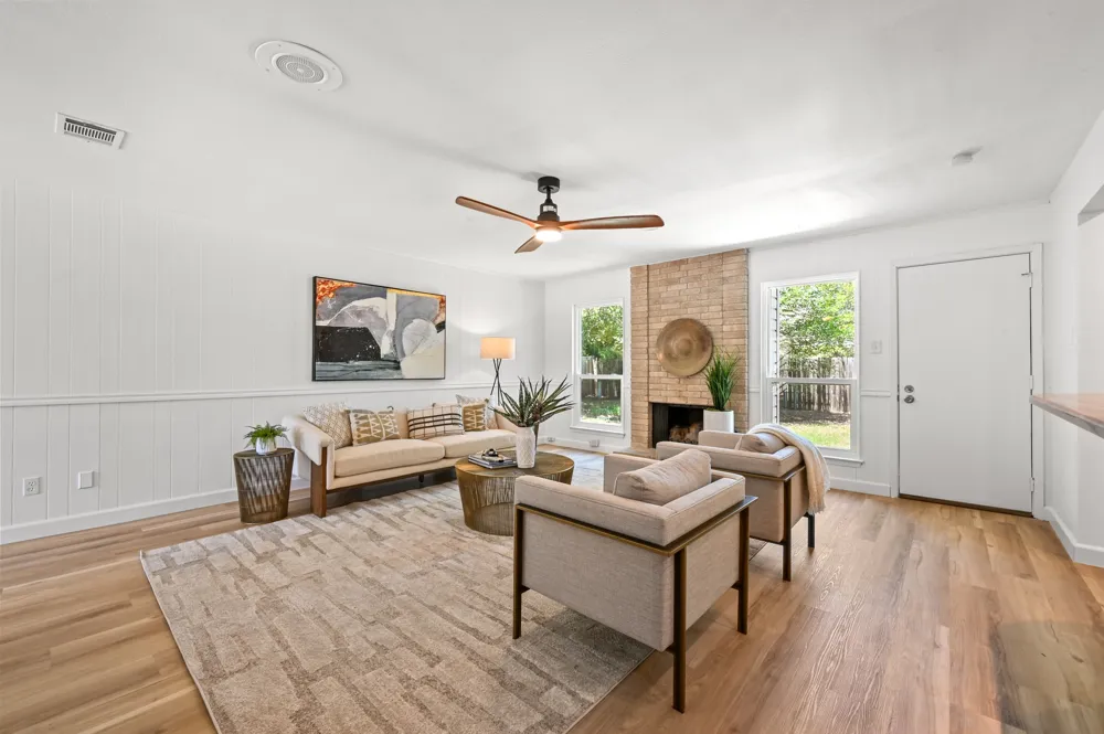 2704 Jorwoods Drive Austin, TX 78745