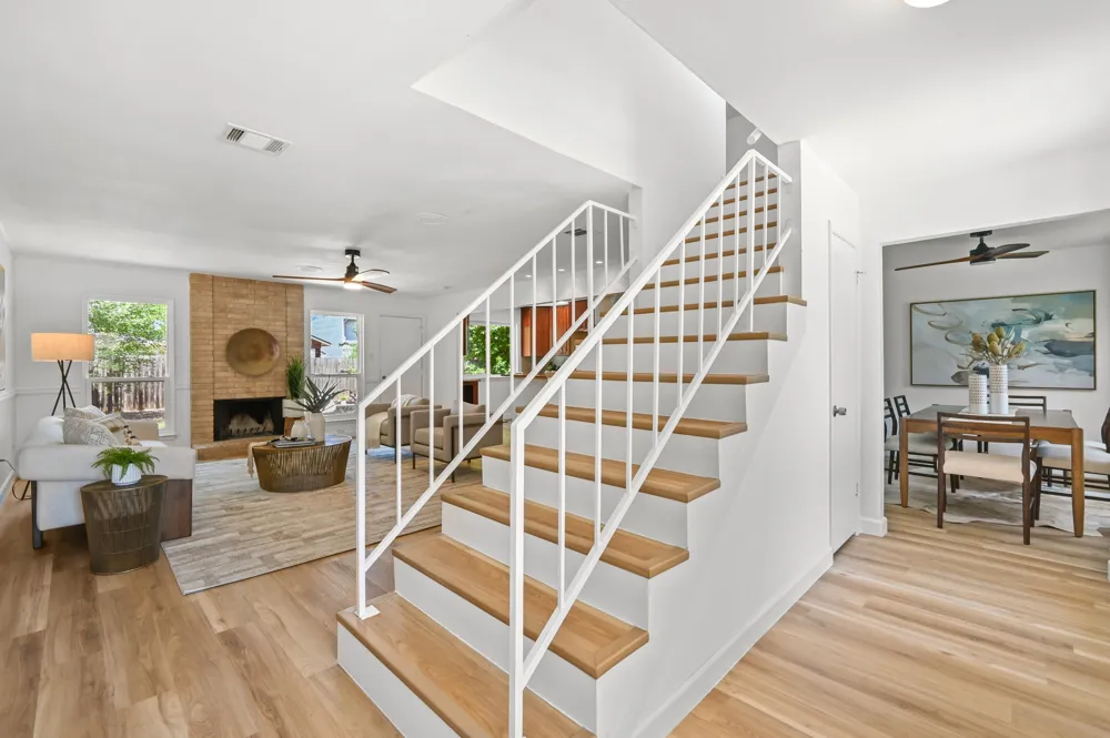 2704 Jorwoods Drive Austin, TX 78745