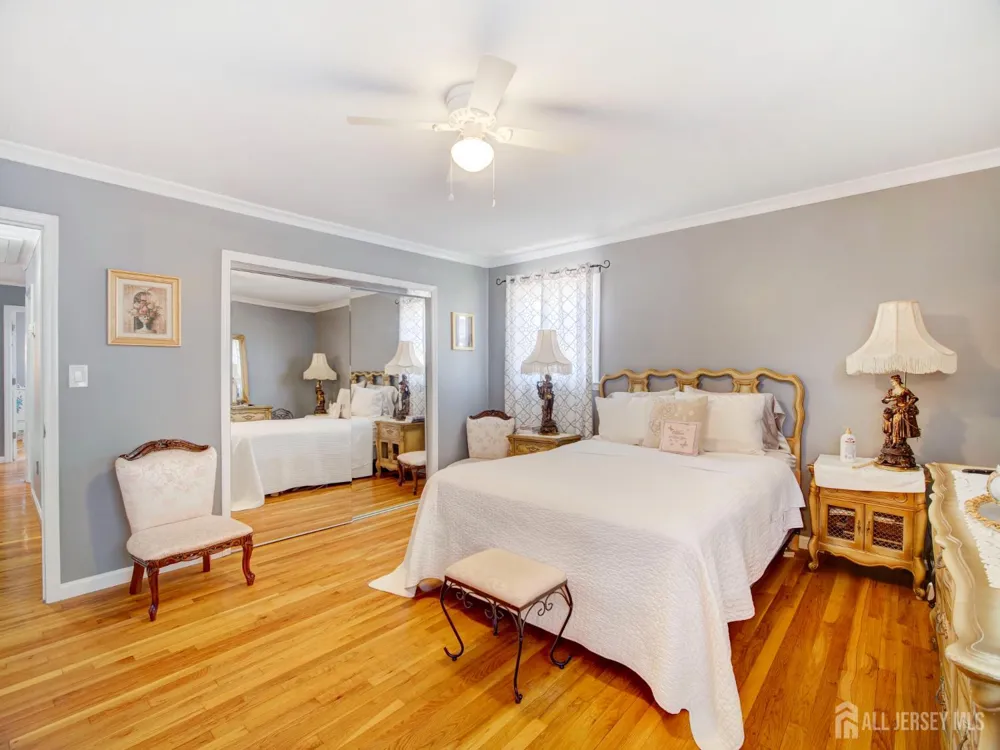 60 S Cliff Road S Colonia, NJ 07067