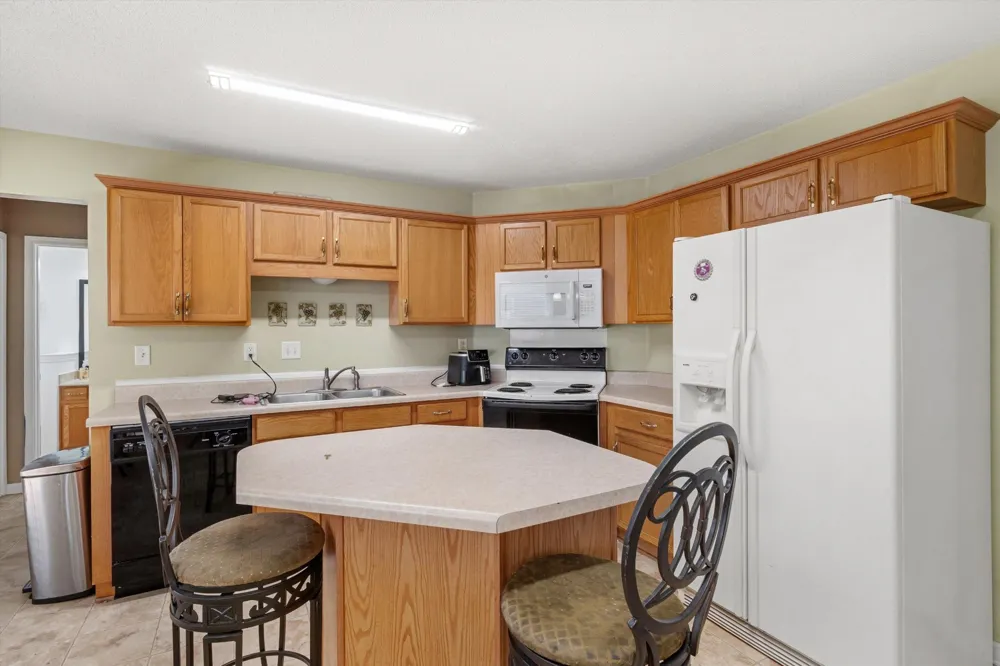 7779 WINDY WILLOW ST Memphis, TN 38125