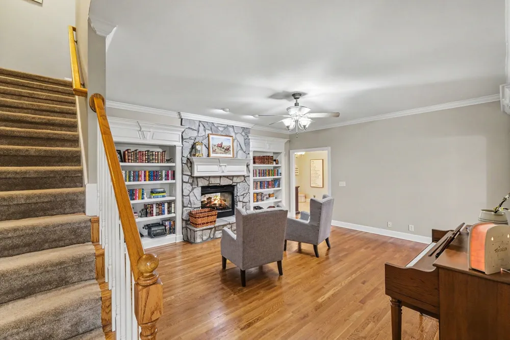 105 Blue Ribbon Trl Christiana, TN 37037