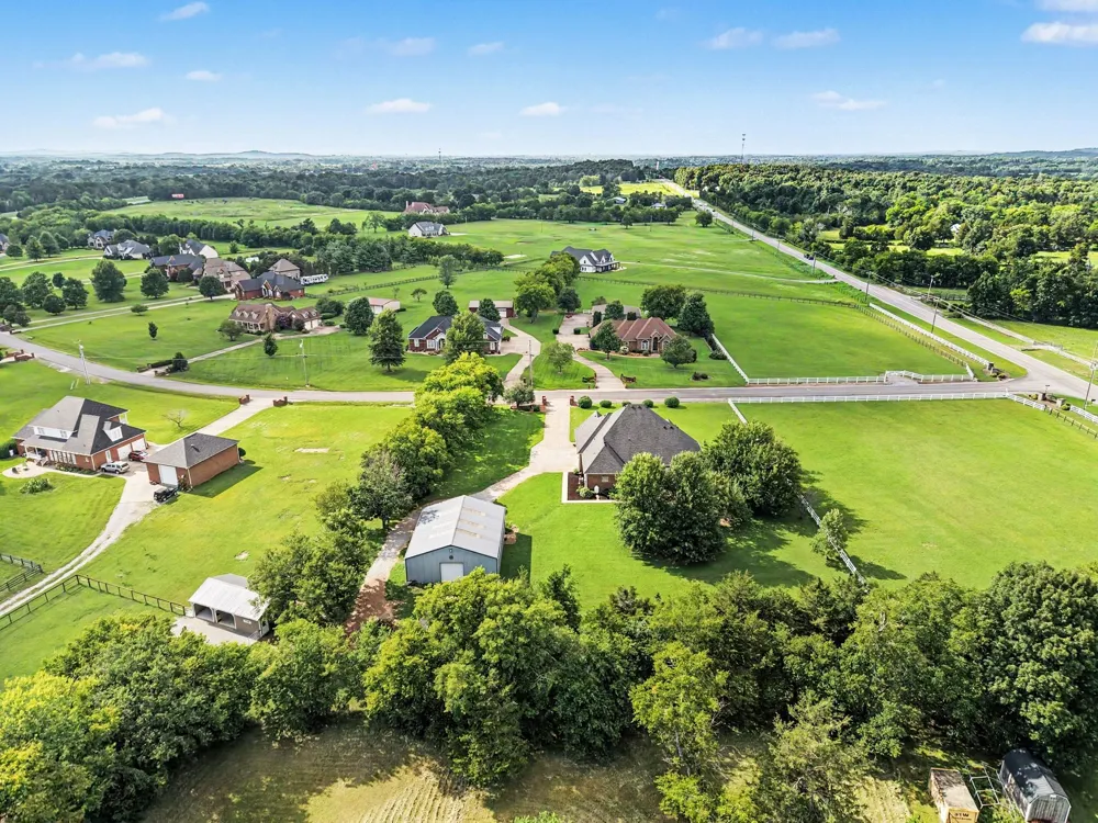 105 Blue Ribbon Trl Christiana, TN 37037