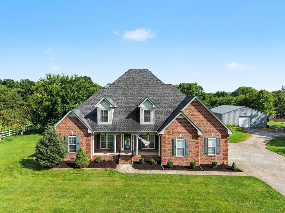 105 Blue Ribbon Trl Christiana, TN 37037