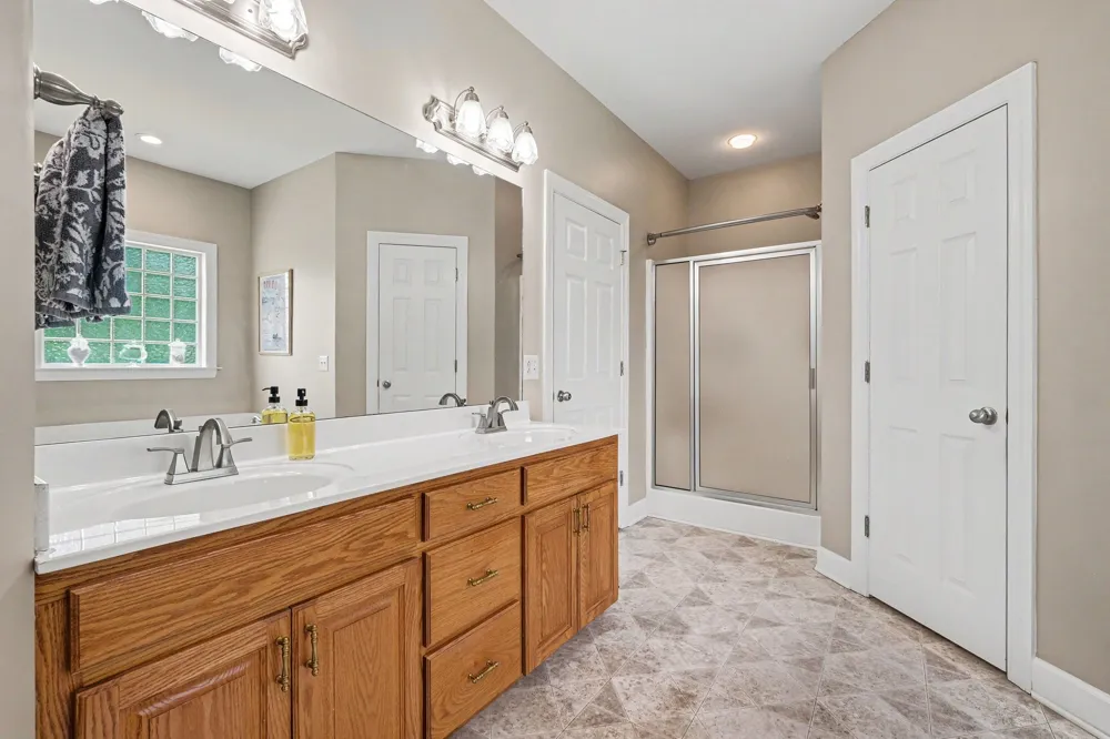 105 Blue Ribbon Trl Christiana, TN 37037