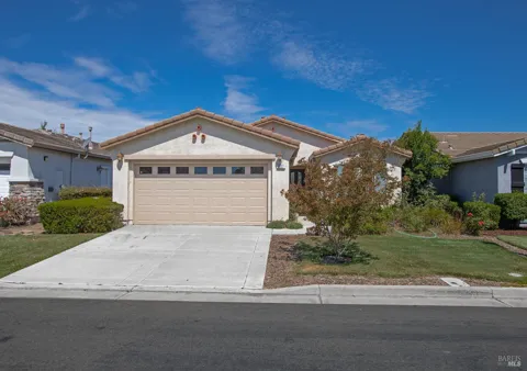 507 Palisades Drive
