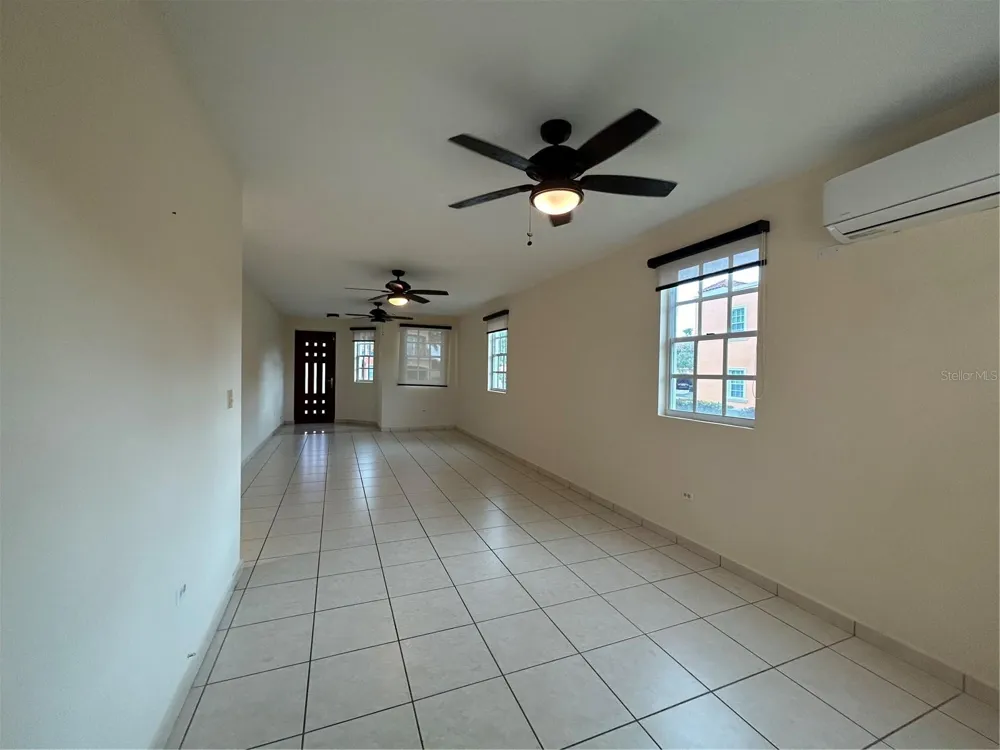 C11 BRIGHTON COUNTRY CLUB Dorado, PR 00646