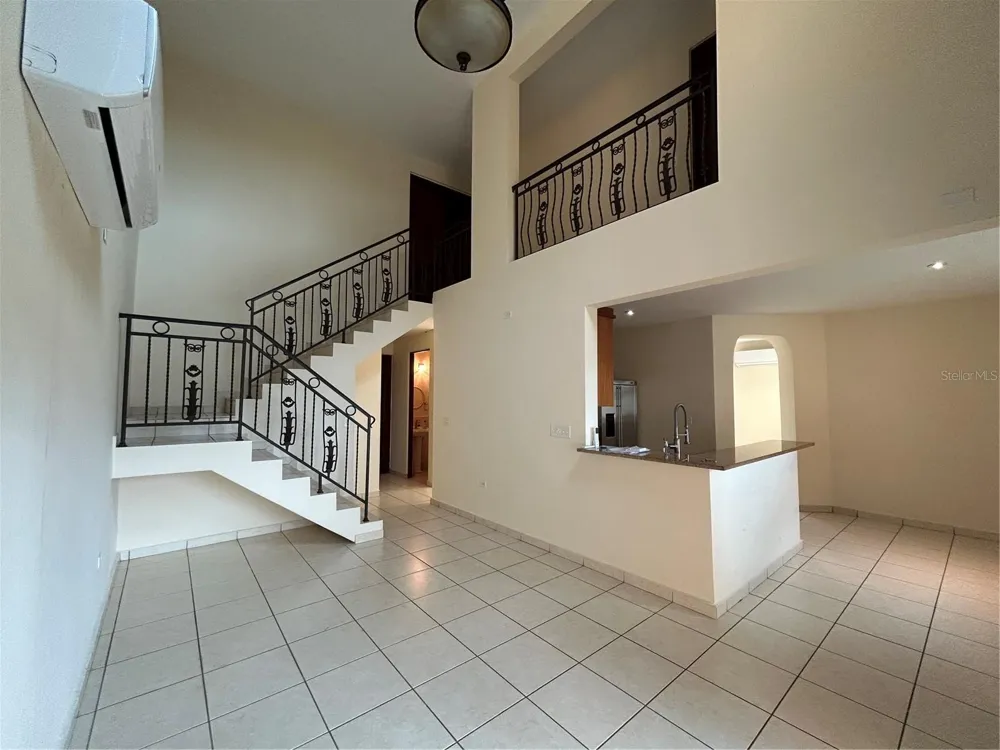 C11 BRIGHTON COUNTRY CLUB Dorado, PR 00646