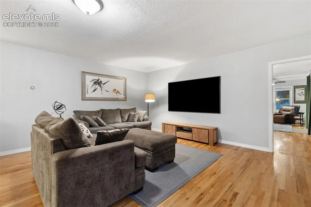 8175 Mohawk Road Colorado Springs, CO 80908