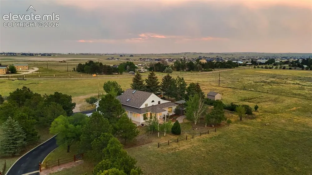 8175 Mohawk Road Colorado Springs, CO 80908
