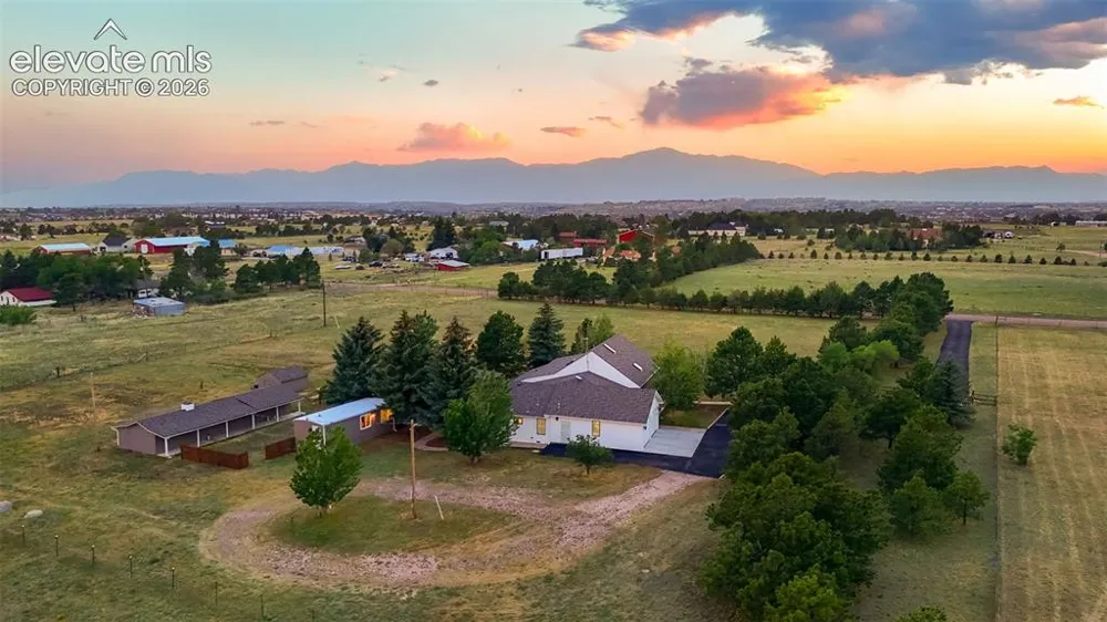 8175 Mohawk Road Colorado Springs, CO 80908