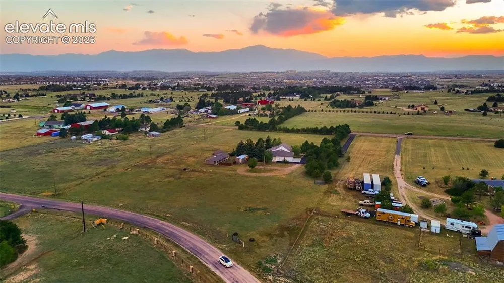 8175 Mohawk Road Colorado Springs, CO 80908