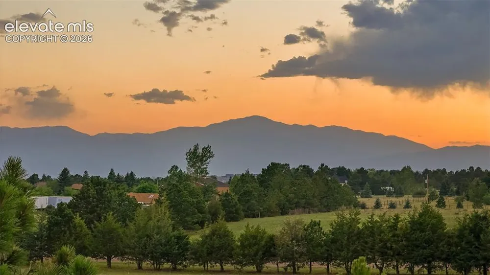 8175 Mohawk Road Colorado Springs, CO 80908