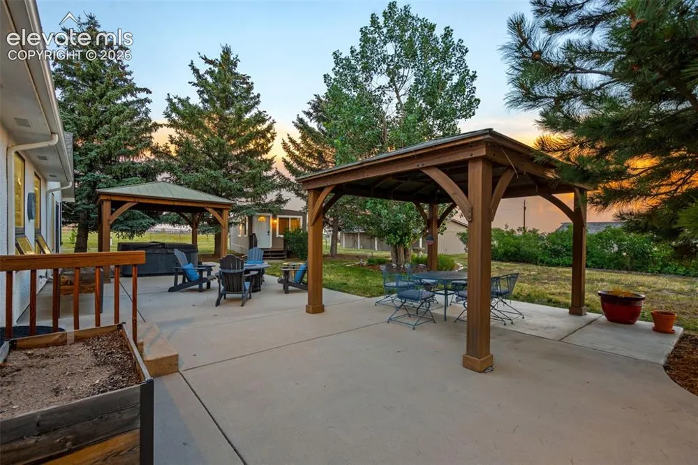8175 Mohawk Road Colorado Springs, CO 80908
