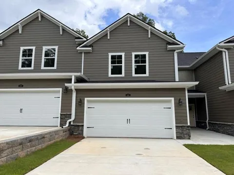 #10, 1442 Grove Park Drive #010