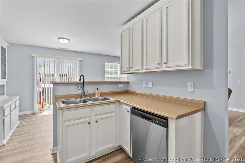 1454 Laguardia Drive Hope Mills, NC 28348