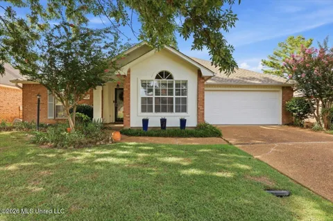 137 Villa Way