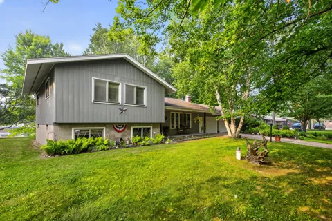 20210 Maple Drive