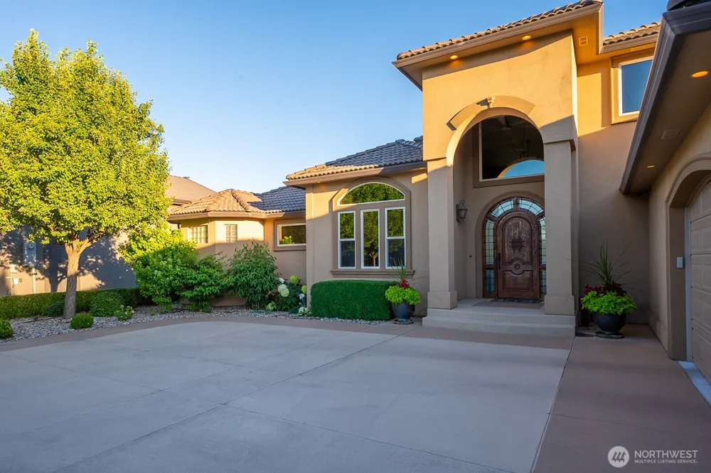 6589 Eagle Drive NE Moses Lake, WA 98837