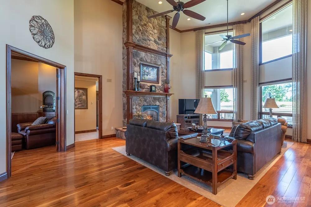 6589 Eagle Drive NE Moses Lake, WA 98837