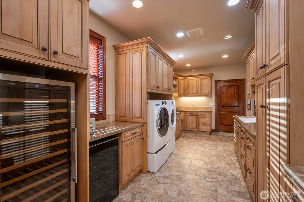 6589 Eagle Drive NE Moses Lake, WA 98837