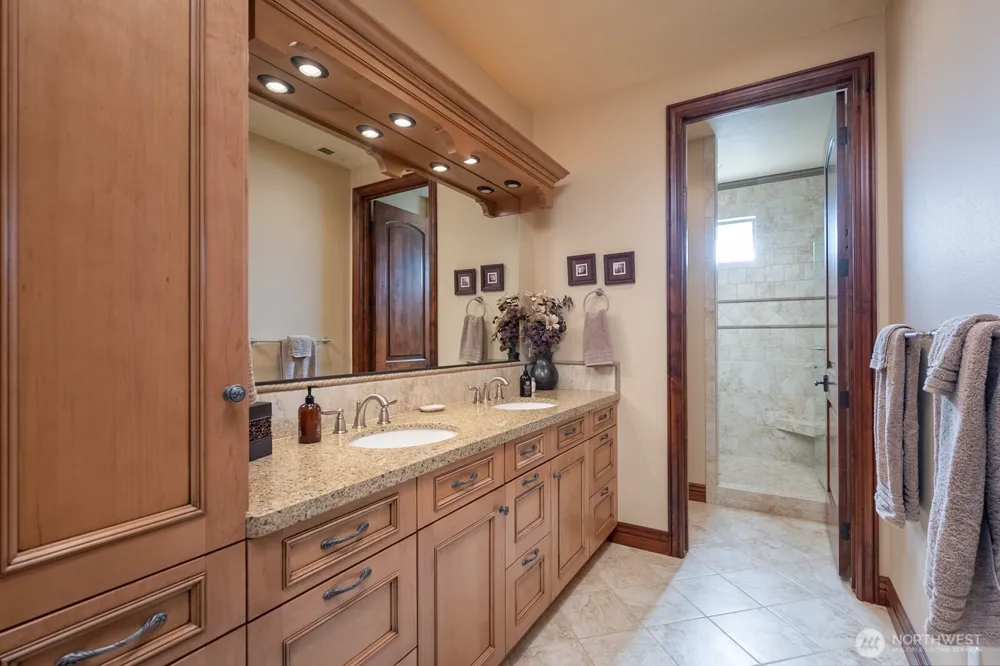 6589 Eagle Drive NE Moses Lake, WA 98837