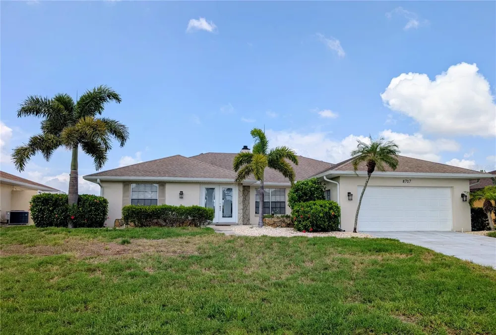 8707 51ST AVENUE W Bradenton, FL 34210
