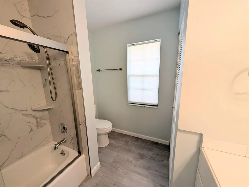 8707 51ST AVENUE W Bradenton, FL 34210
