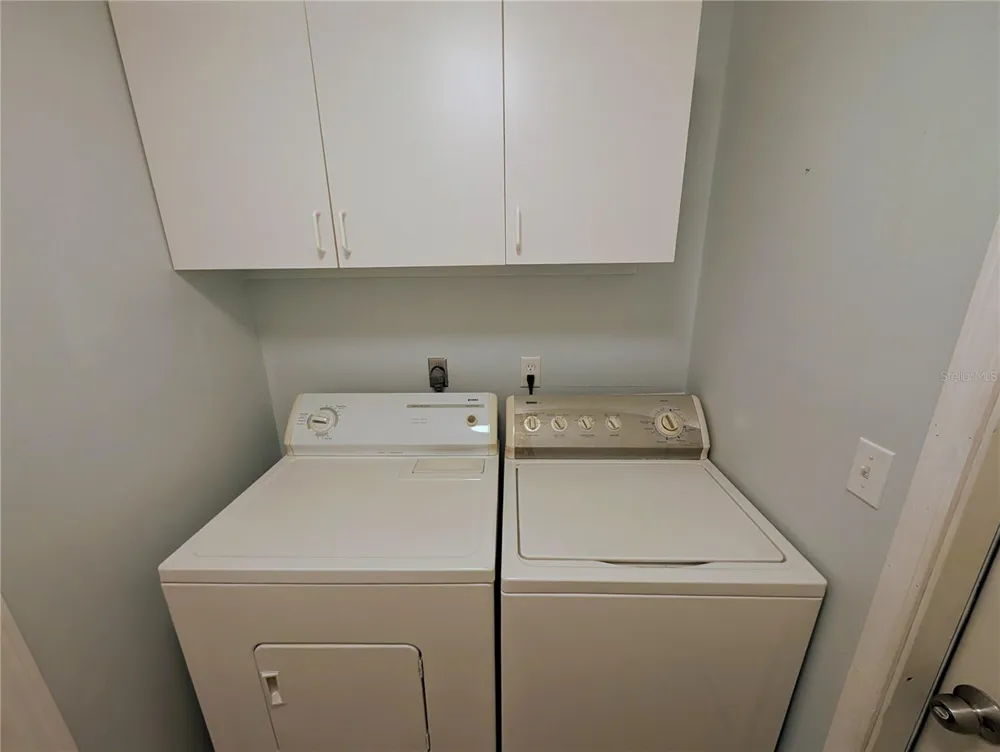 8707 51ST AVENUE W Bradenton, FL 34210