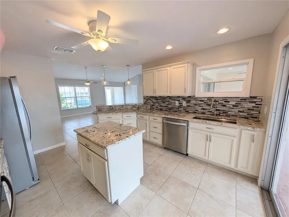 8707 51ST AVENUE W Bradenton, FL 34210