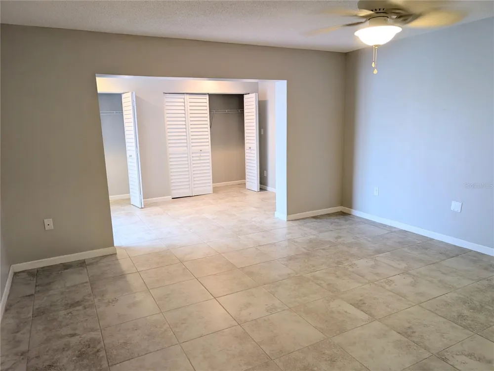 8707 51ST AVENUE W Bradenton, FL 34210