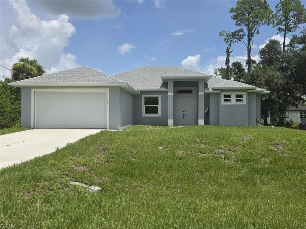 3852 HOPEVALE STREET Fort Myers, FL 33905