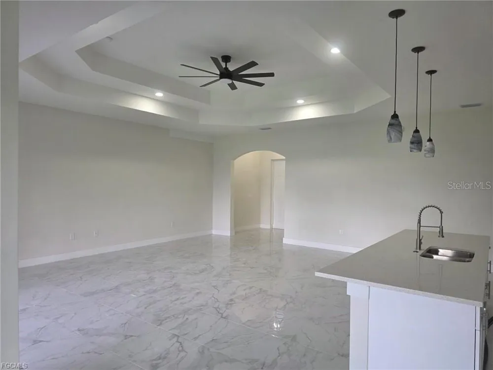3852 HOPEVALE STREET Fort Myers, FL 33905